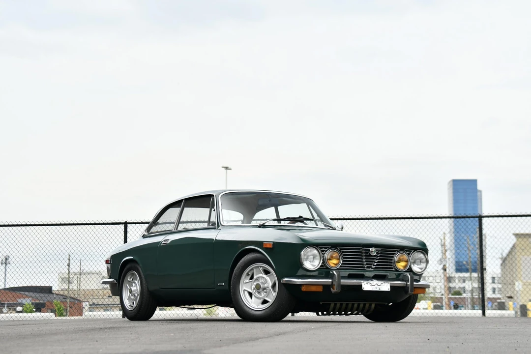 1974 Alfa Romeo 2000 GT Veloce - Image 26 of 31