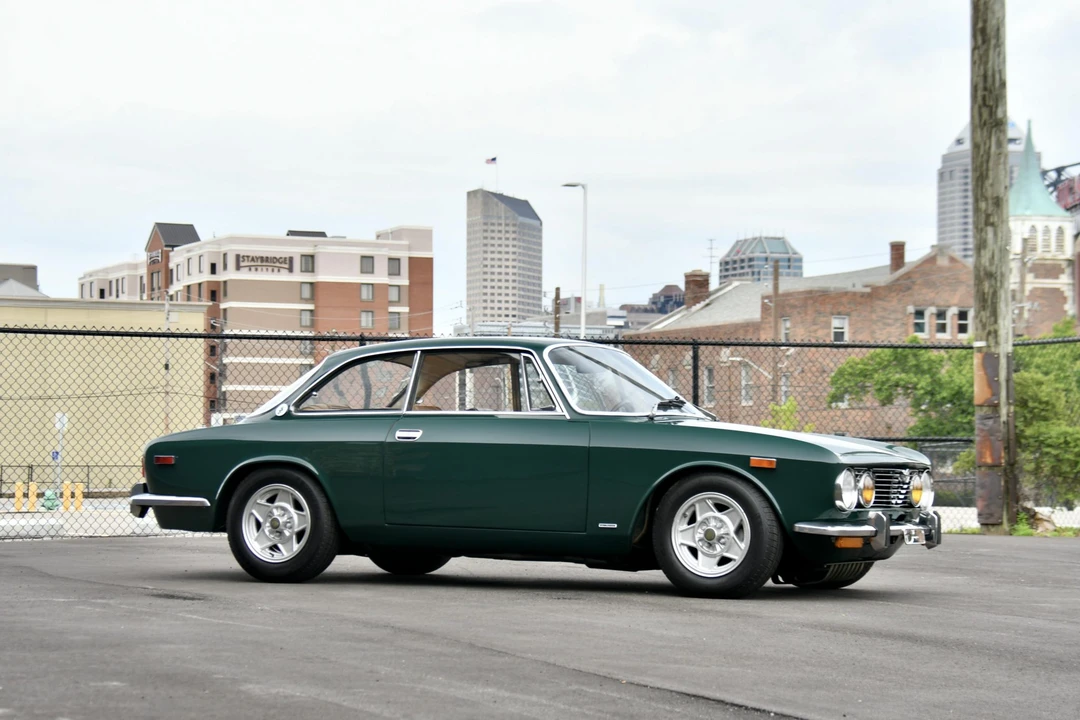 1974 Alfa Romeo 2000 GT Veloce - Image 23 of 31