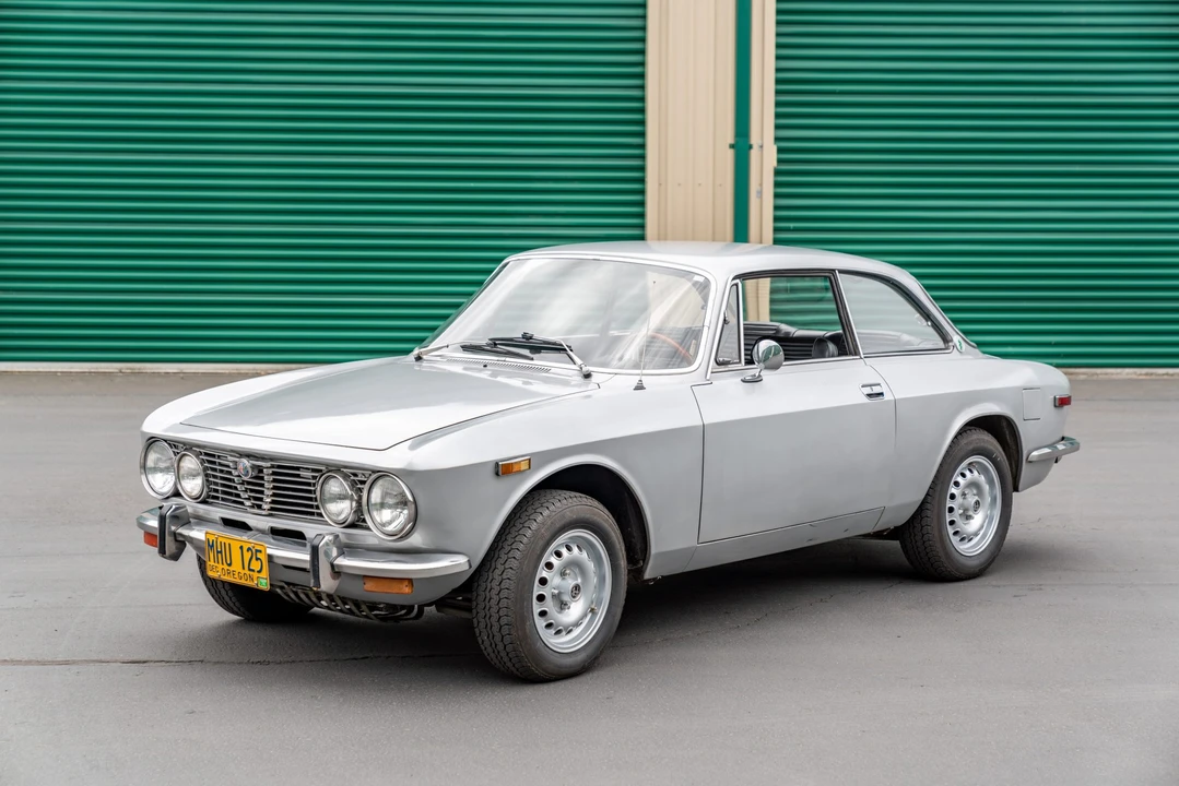 1974 Alfa Romeo 2000 GT Veloce - Image 3 of 31