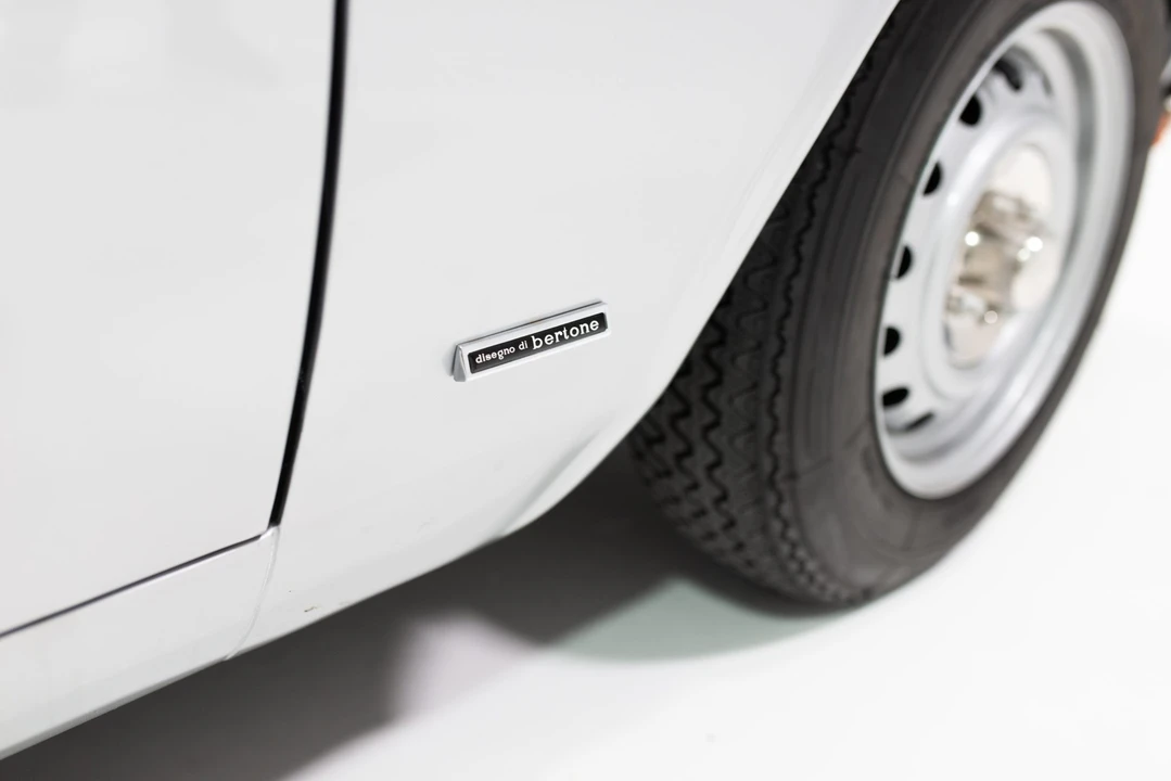 1974 Alfa Romeo 2000 GT Veloce - Image 14 of 31