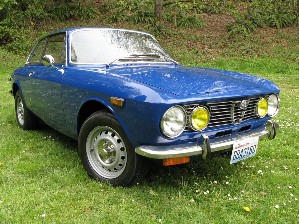 1974 Alfa Romeo 2000 GT Veloce - Image 10 of 31