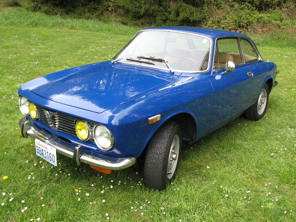 1974 Alfa Romeo 2000 GT Veloce - Image 2 of 31