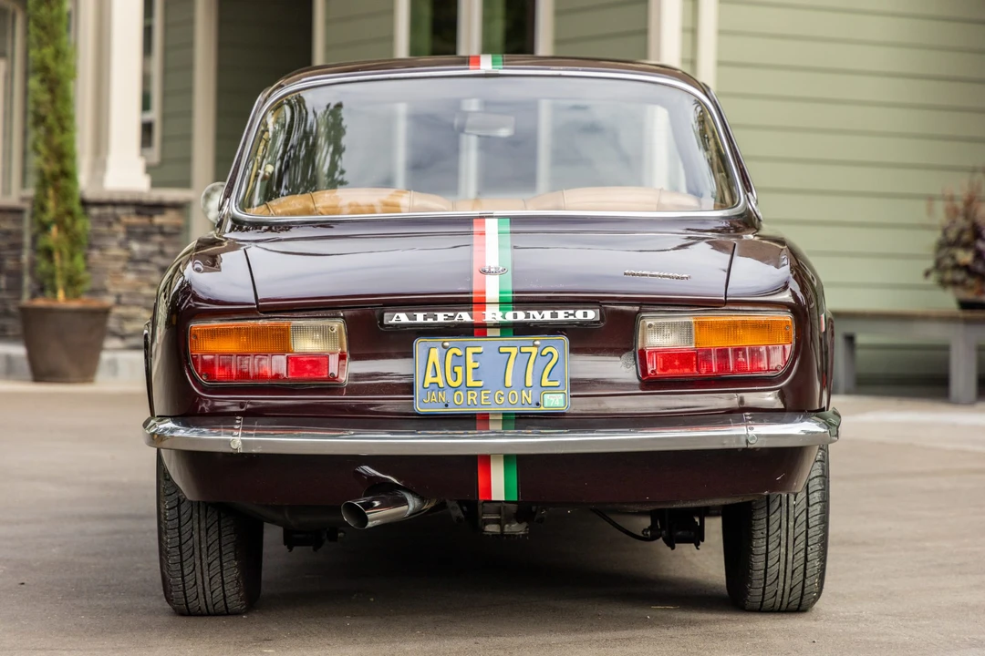 1974 Alfa Romeo 2000 GT Veloce - Image 5 of 31