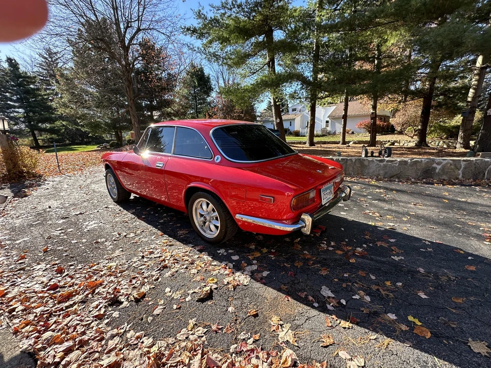 1974 Alfa Romeo 2000 GT Veloce - Image 9 of 31
