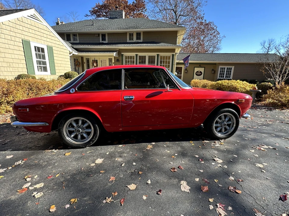 1974 Alfa Romeo 2000 GT Veloce - Image 7 of 31