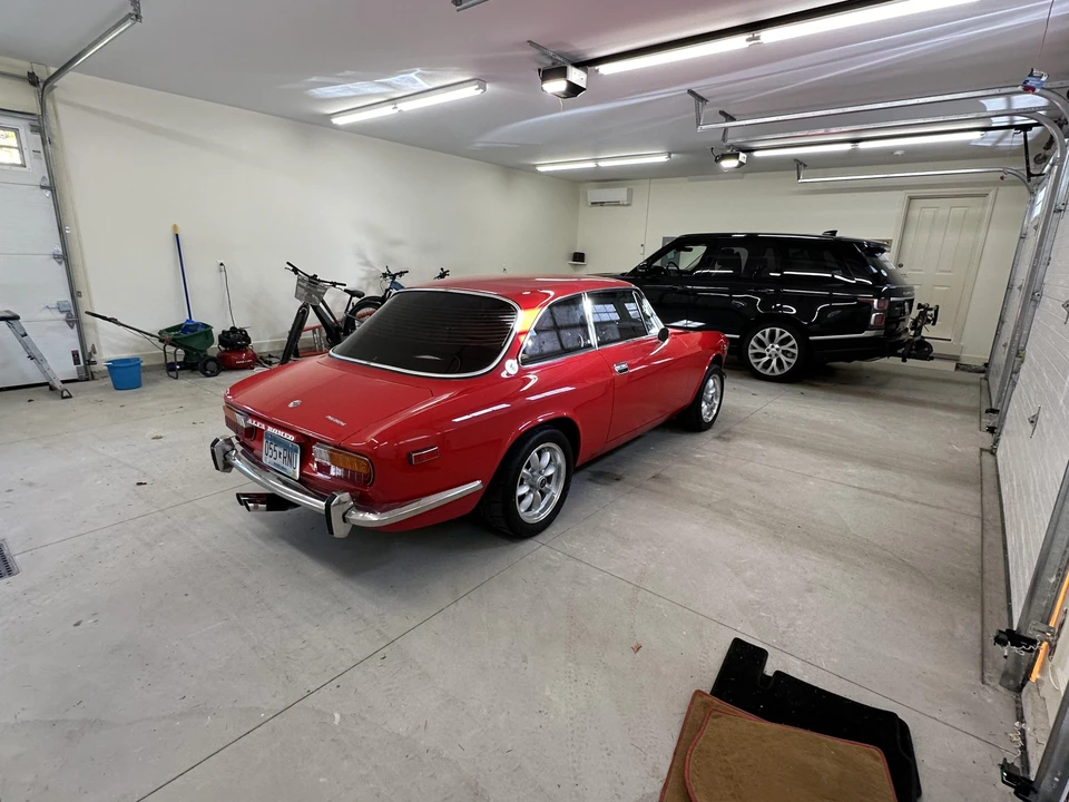 1974 Alfa Romeo 2000 GT Veloce - Image 17 of 31