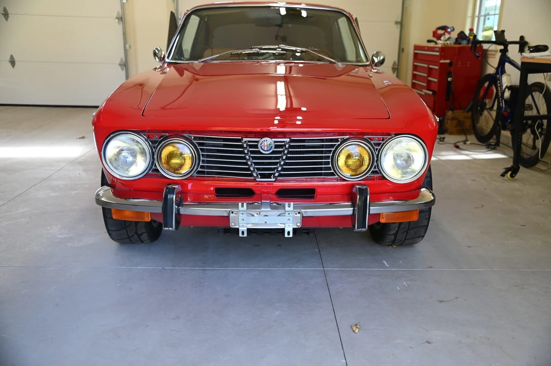 1974 Alfa Romeo 2000 GT Veloce - Image 14 of 31