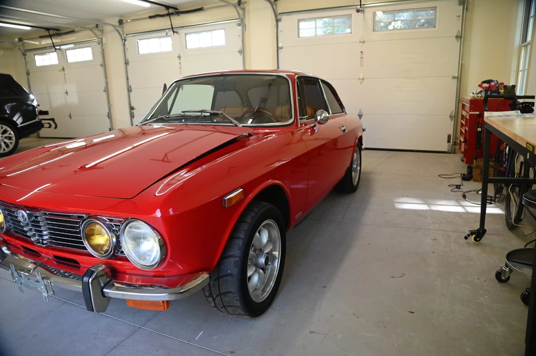 1974 Alfa Romeo 2000 GT Veloce - Image 20 of 31