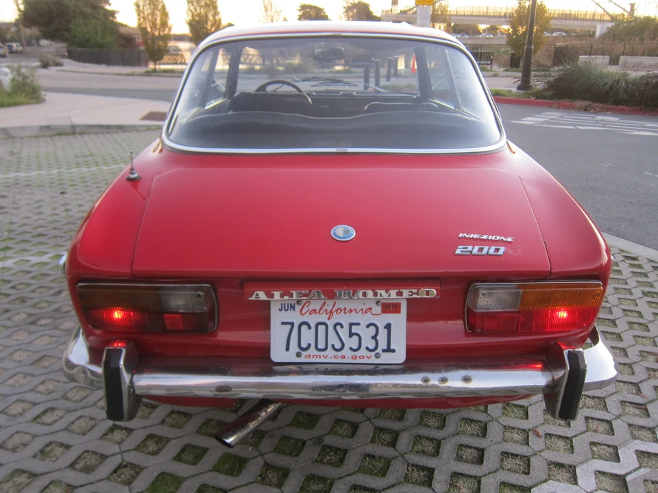 1974 Alfa Romeo 2000 GT Veloce - Image 20 of 31