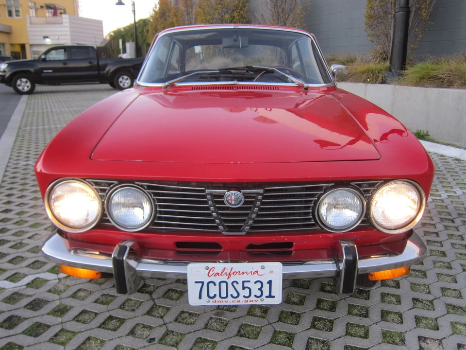 1974 Alfa Romeo 2000 GT Veloce - Image 23 of 31