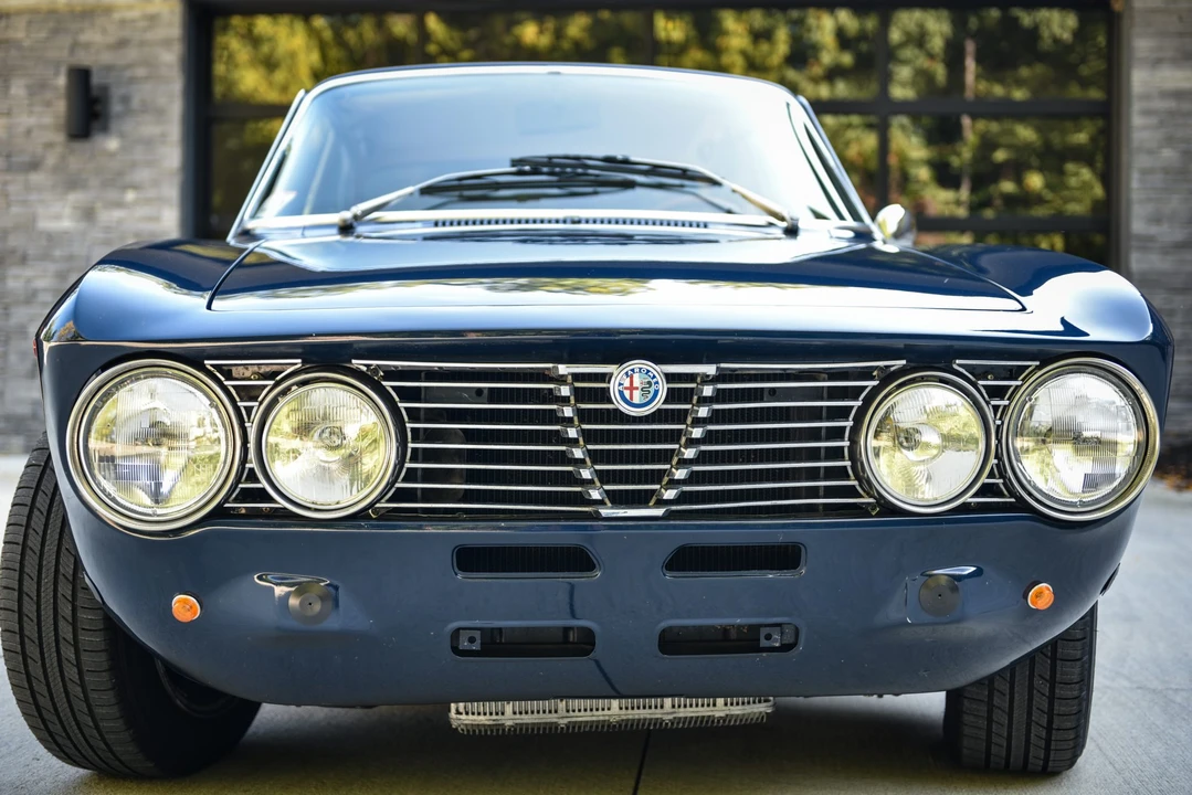1974 Alfa Romeo 2000 GT Veloce - Image 19 of 31