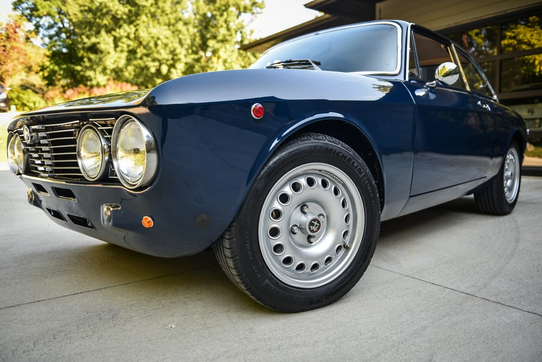1974 Alfa Romeo 2000 GT Veloce - Image 23 of 31