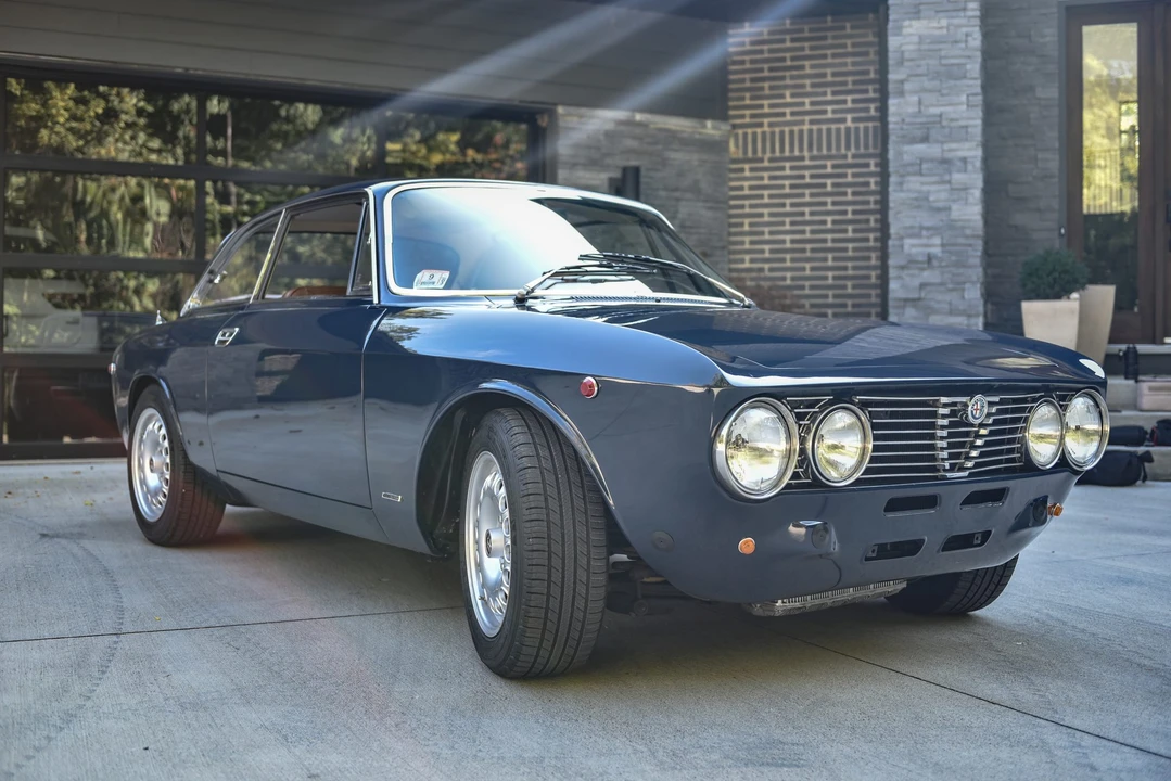 1974 Alfa Romeo 2000 GT Veloce - Image 15 of 31