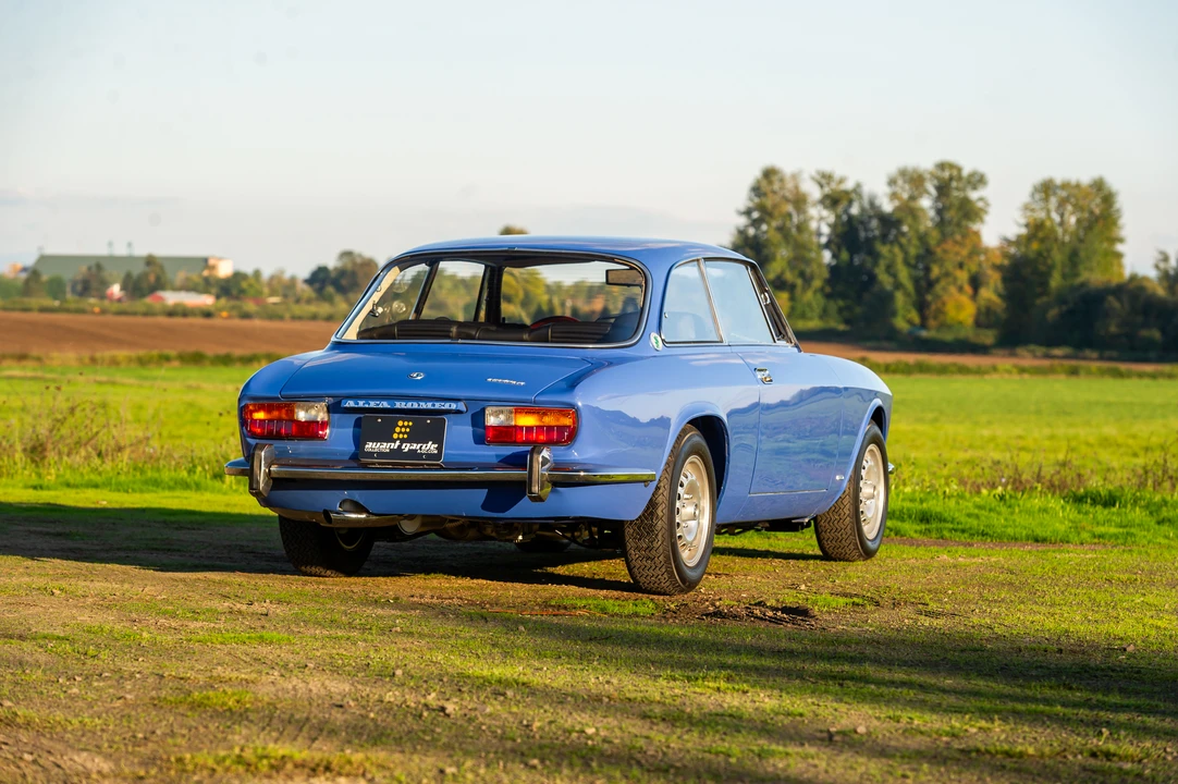 1974 Alfa Romeo 2000 GT Veloce - Image 22 of 31