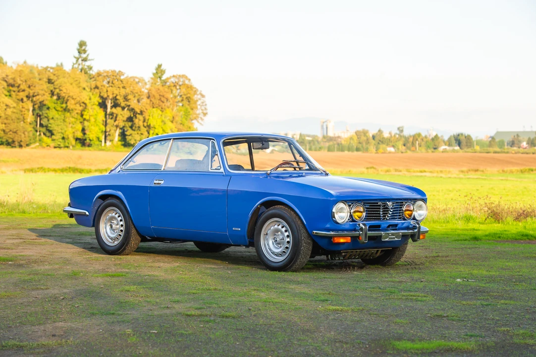 1974 Alfa Romeo 2000 GT Veloce - Image 17 of 31