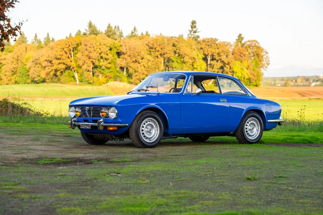 1974 Alfa Romeo 2000 GT Veloce - Image 13 of 31
