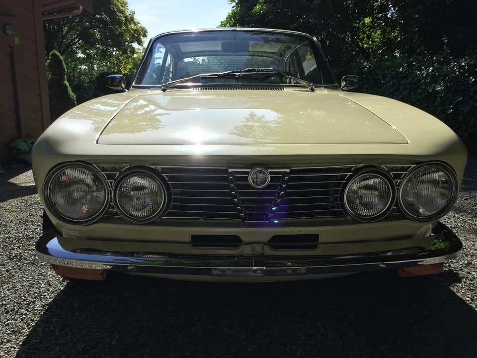 1974 Alfa Romeo 2000 GT Veloce - Image 6 of 31