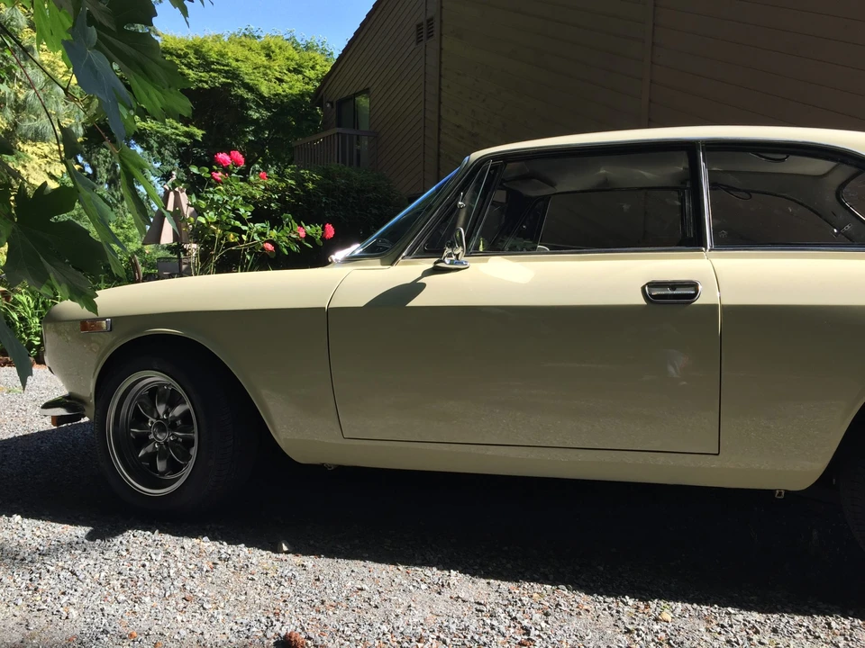 1974 Alfa Romeo 2000 GT Veloce - Image 20 of 31