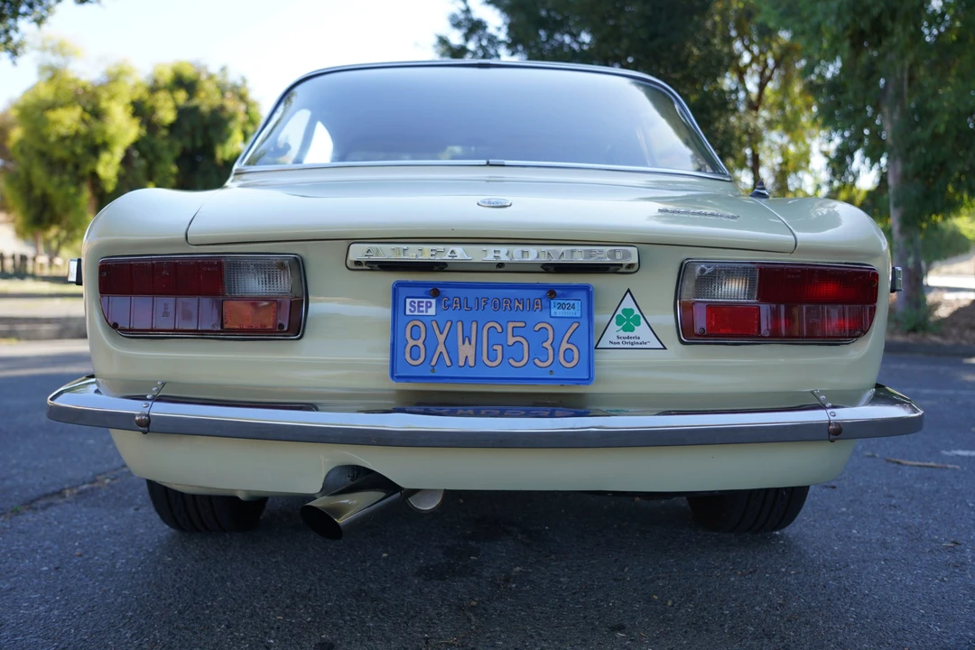 1974 Alfa Romeo 2000 GT Veloce - Image 17 of 31