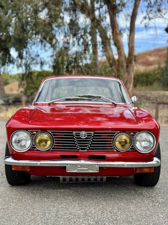 1974 Alfa Romeo 2000 GT Veloce - Image 8 of 31