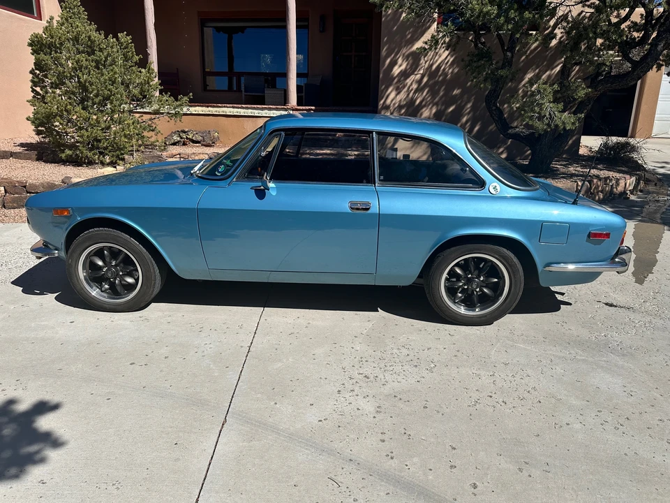 1974 Alfa Romeo 2000 GT Veloce - Image 8 of 31