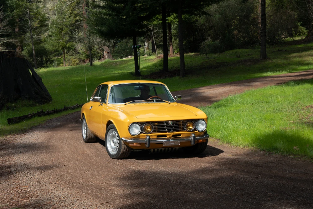 1974 Alfa Romeo 2000 GT Veloce - Image 24 of 31