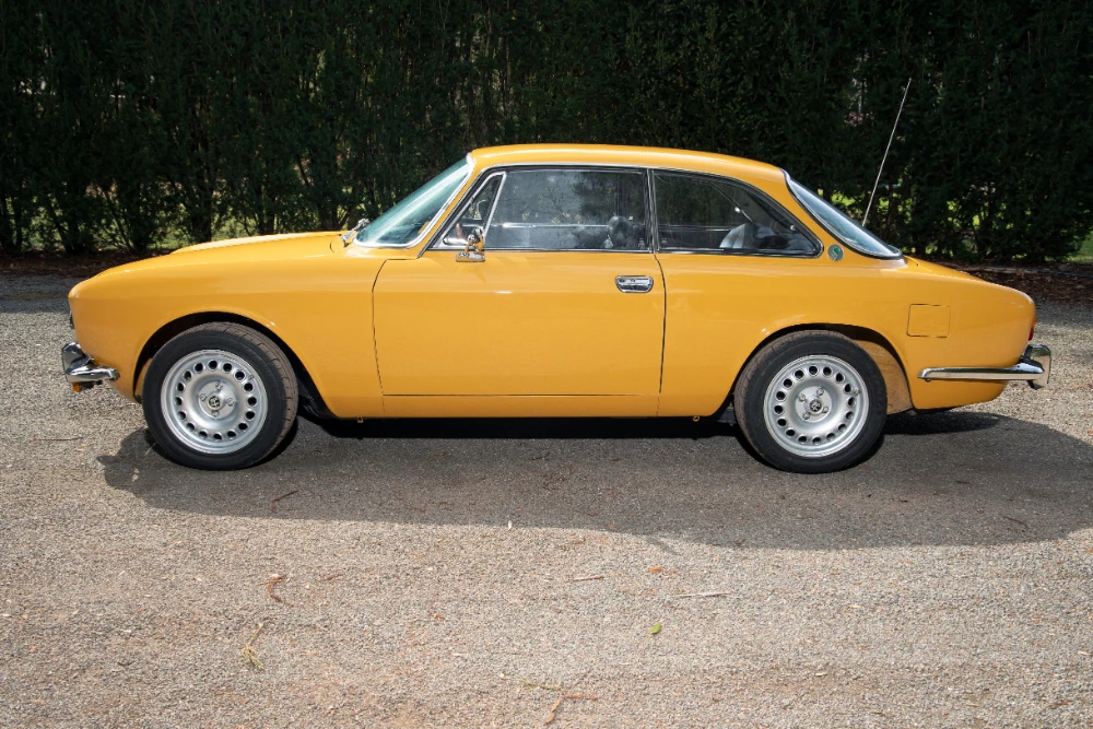 1974 Alfa Romeo 2000 GT Veloce - Image 9 of 31