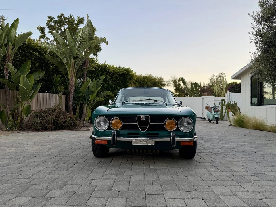 1974 Alfa Romeo 2000 GT Veloce - Image 29 of 31