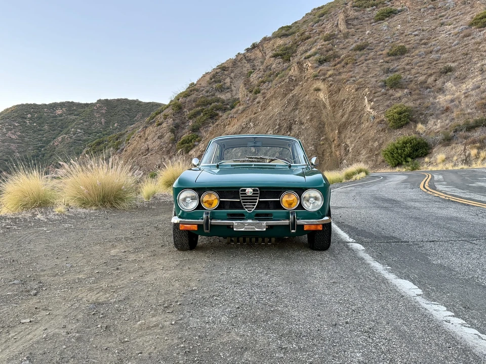 1974 Alfa Romeo 2000 GT Veloce - Image 3 of 31
