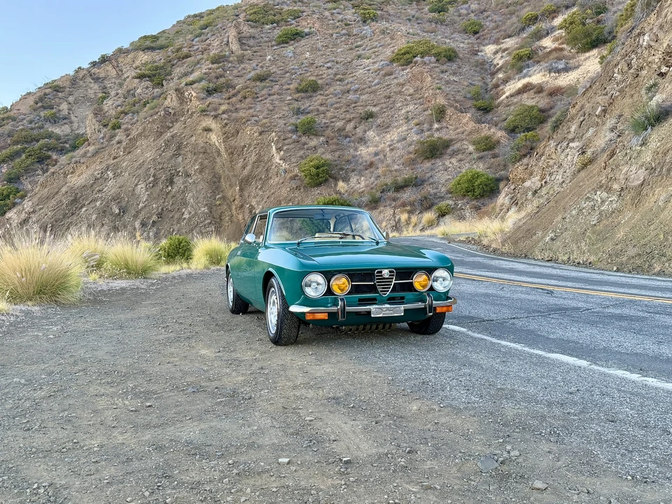 1974 Alfa Romeo 2000 GT Veloce - Image 25 of 31