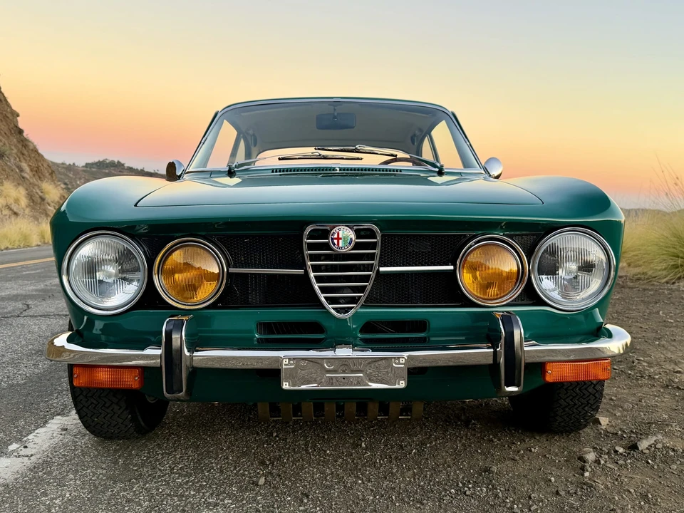 1974 Alfa Romeo 2000 GT Veloce - Image 5 of 31