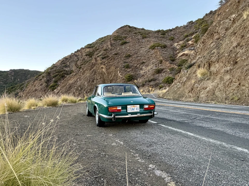 1974 Alfa Romeo 2000 GT Veloce - Image 12 of 31