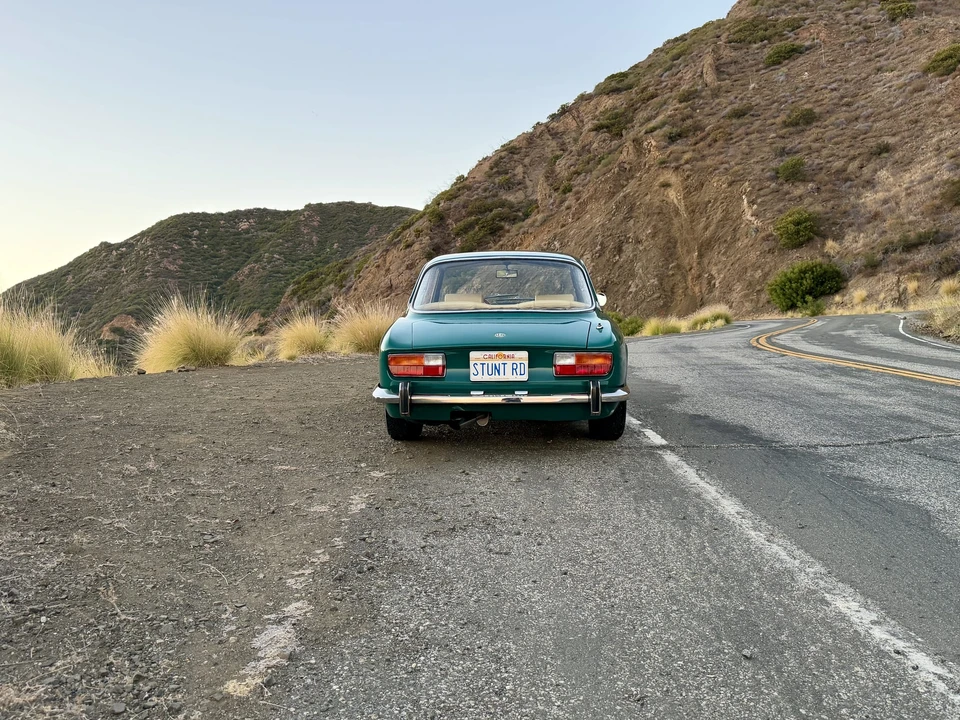 1974 Alfa Romeo 2000 GT Veloce - Image 13 of 31