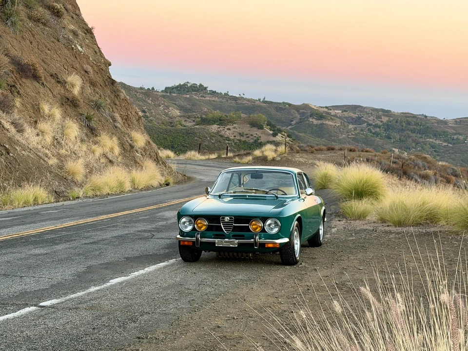 1974 Alfa Romeo 2000 GT Veloce - Image 6 of 31