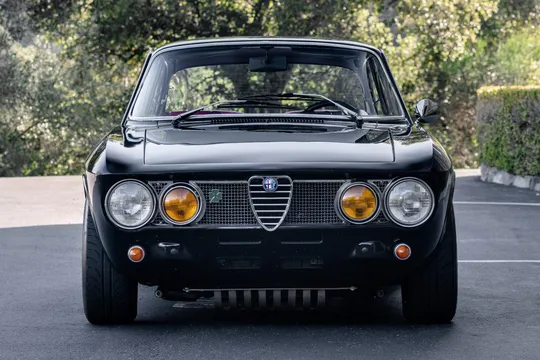 1974 Alfa Romeo 2000 GT Veloce - Image 3 of 31