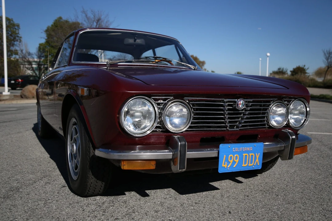 1974 Alfa Romeo 2000 GT Veloce - Image 16 of 31