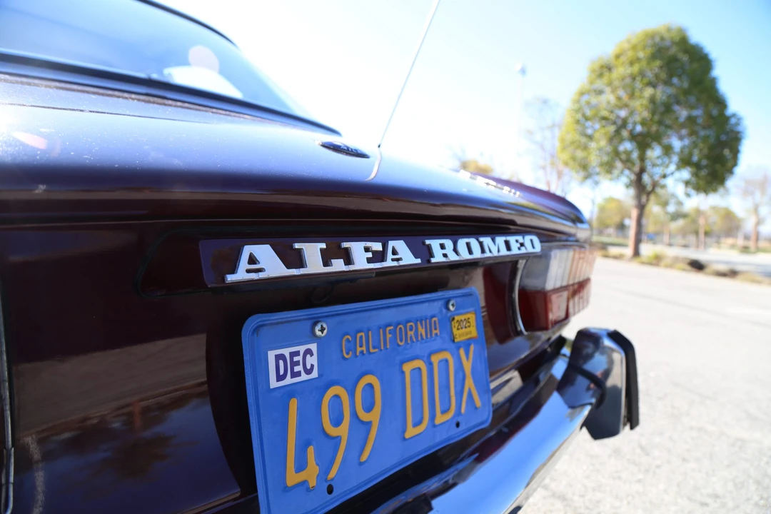 1974 Alfa Romeo 2000 GT Veloce - Image 26 of 31