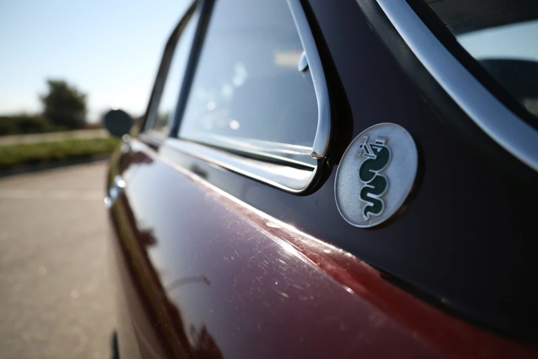 1974 Alfa Romeo 2000 GT Veloce - Image 23 of 31