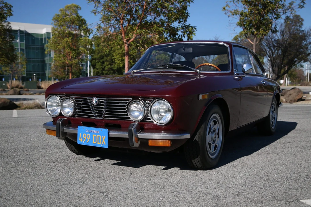 1974 Alfa Romeo 2000 GT Veloce - Image 2 of 31
