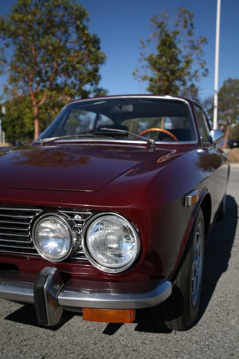1974 Alfa Romeo 2000 GT Veloce - Image 19 of 31