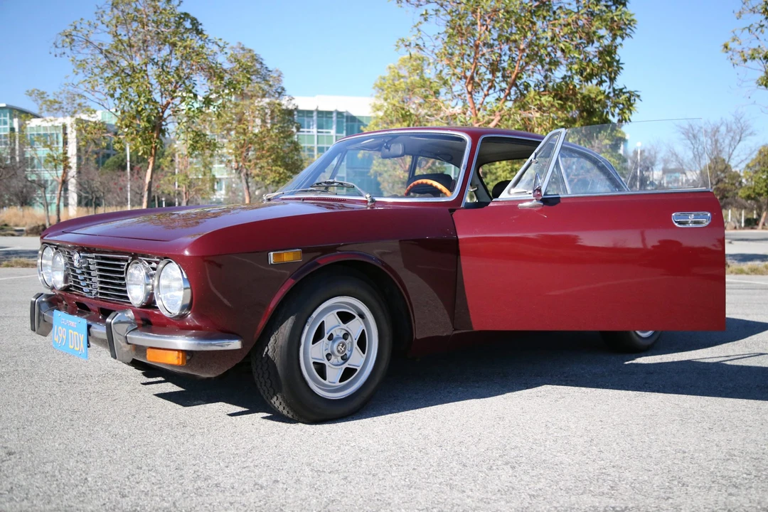 1974 Alfa Romeo 2000 GT Veloce - Image 3 of 31
