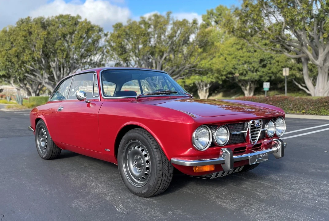 1974 Alfa Romeo 2000 GT Veloce - Image 18 of 31