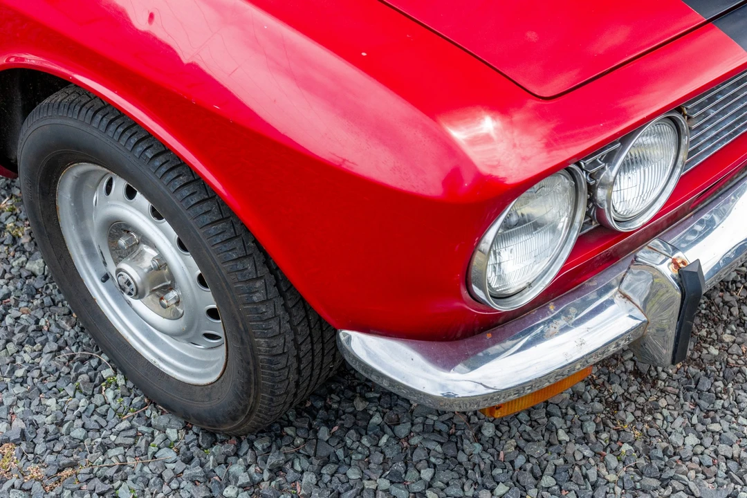 1974 Alfa Romeo 2000 GT Veloce - Image 12 of 31
