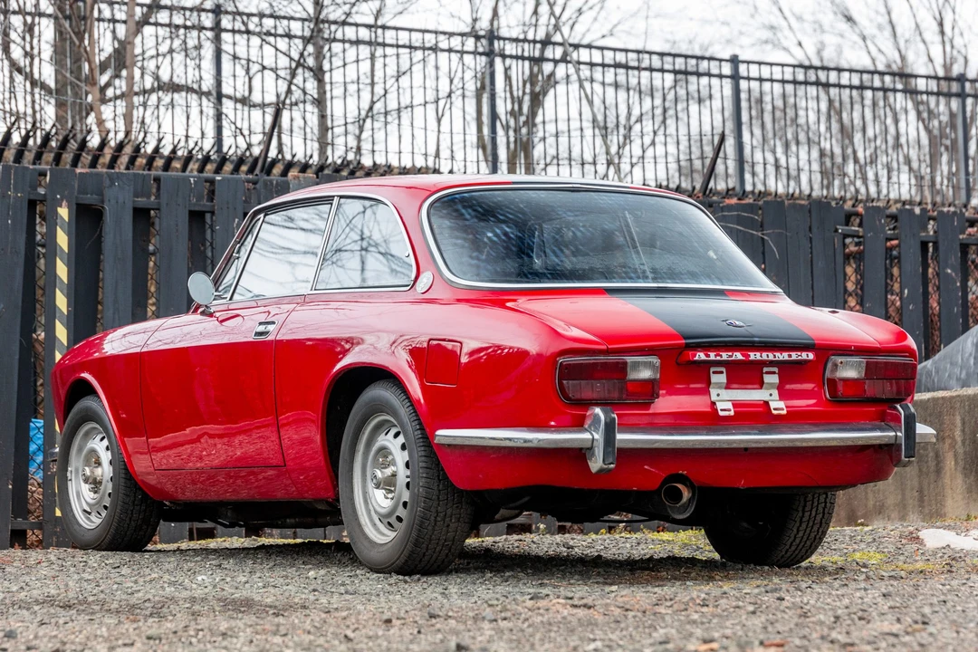 1974 Alfa Romeo 2000 GT Veloce - Image 3 of 31