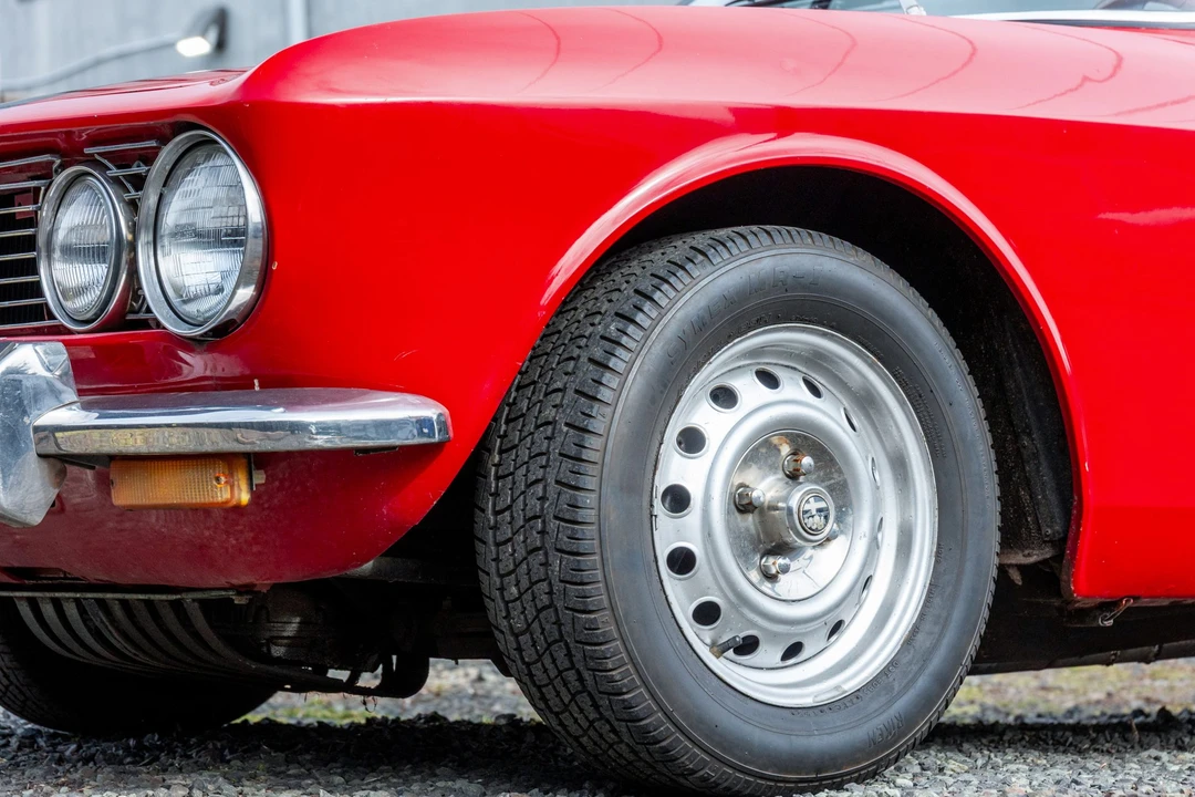1974 Alfa Romeo 2000 GT Veloce - Image 18 of 31