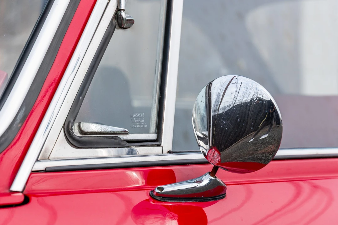 1974 Alfa Romeo 2000 GT Veloce - Image 22 of 31