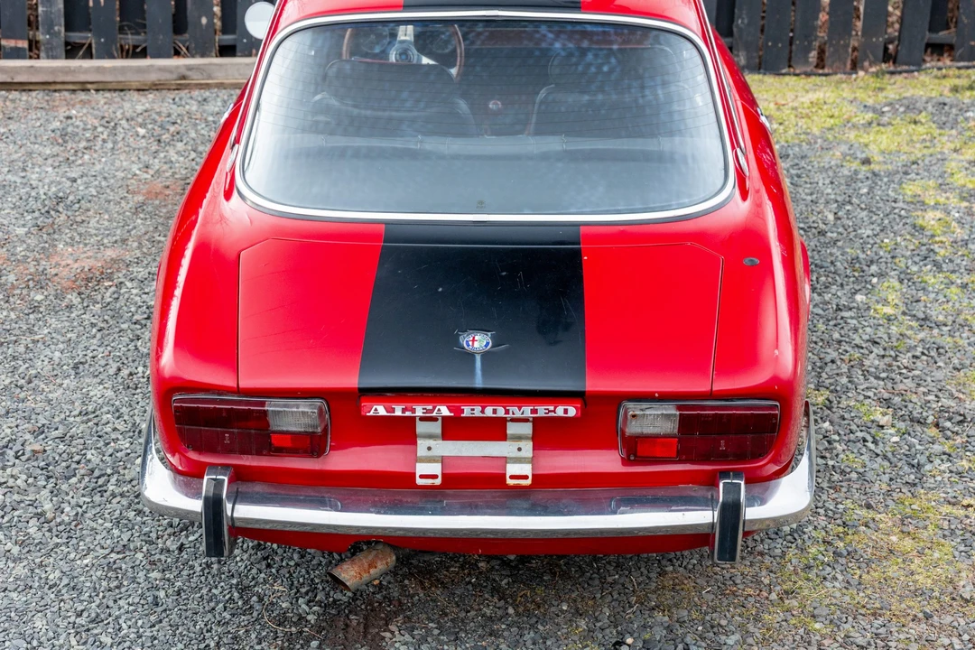 1974 Alfa Romeo 2000 GT Veloce - Image 24 of 31