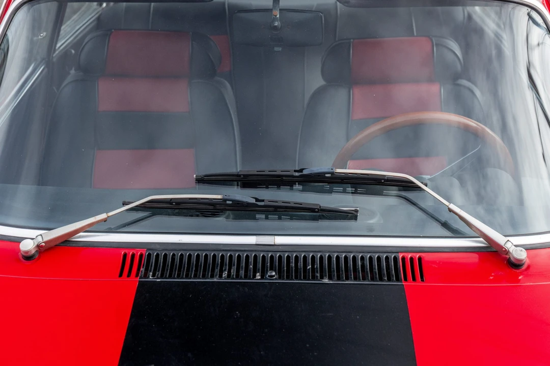 1974 Alfa Romeo 2000 GT Veloce - Image 10 of 31