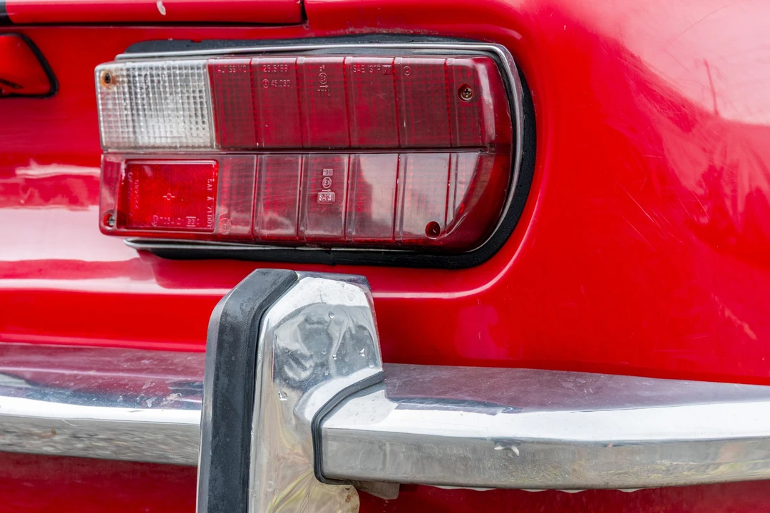 1974 Alfa Romeo 2000 GT Veloce - Image 29 of 31