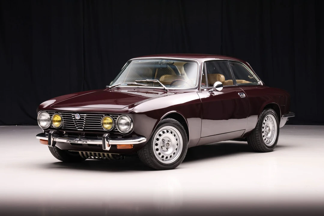 1974 Alfa Romeo 2000 GT Veloce - Image 3 of 31